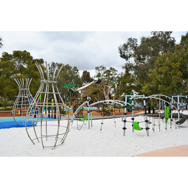 Climbing space