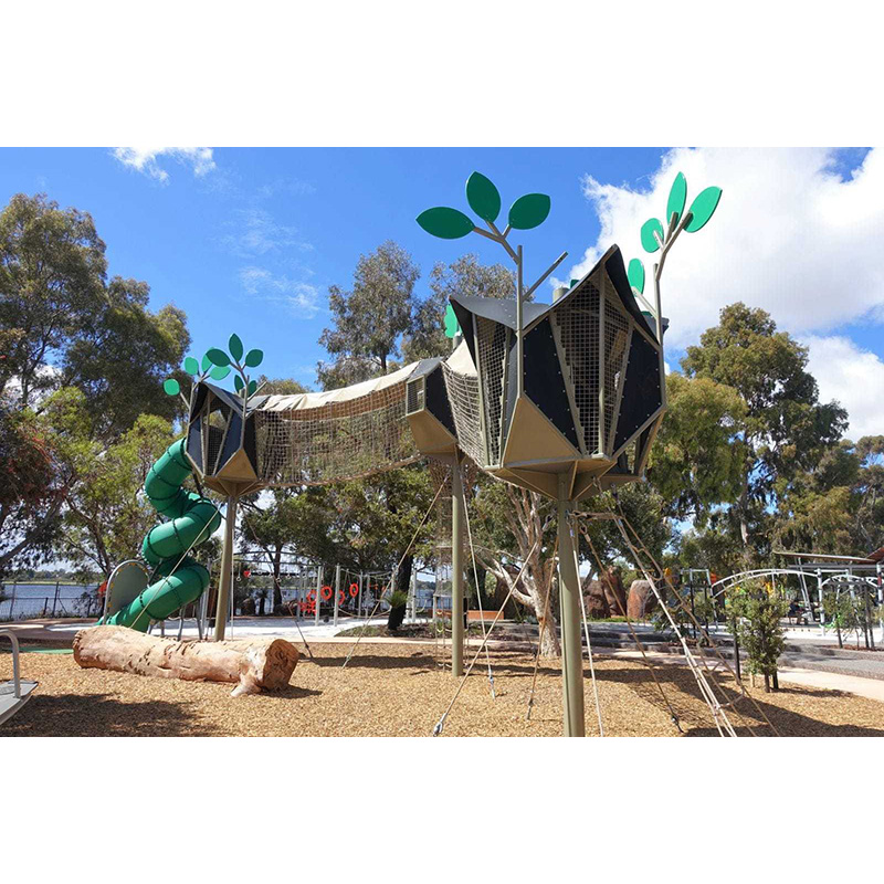 Climbing space