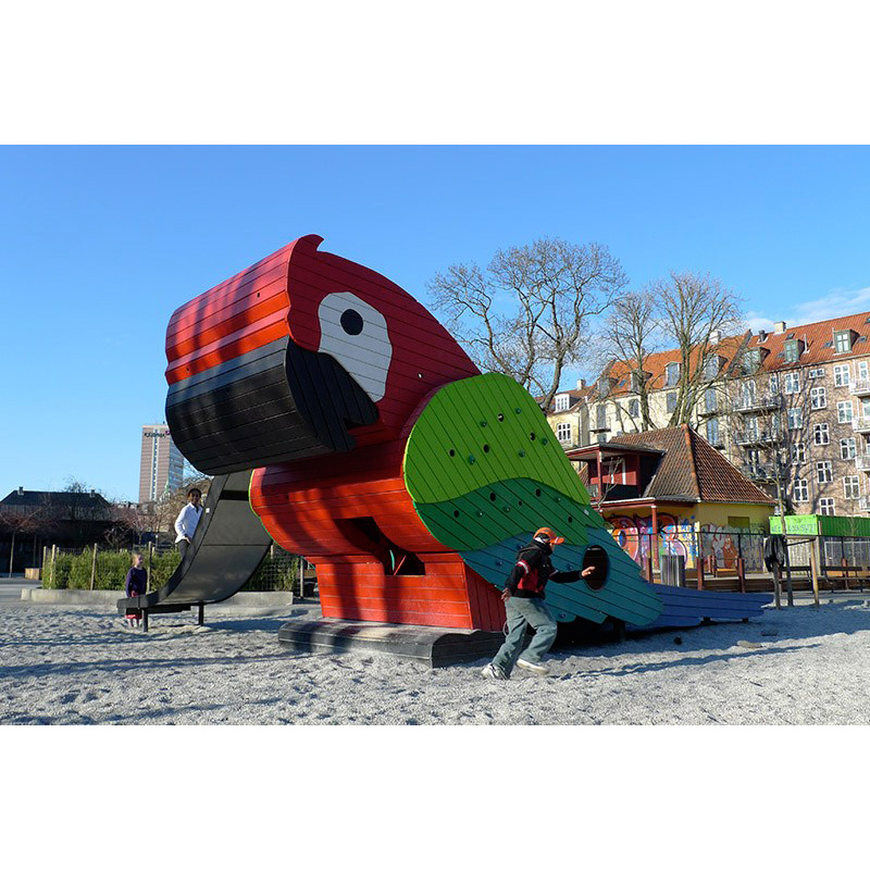 Parrots Playground